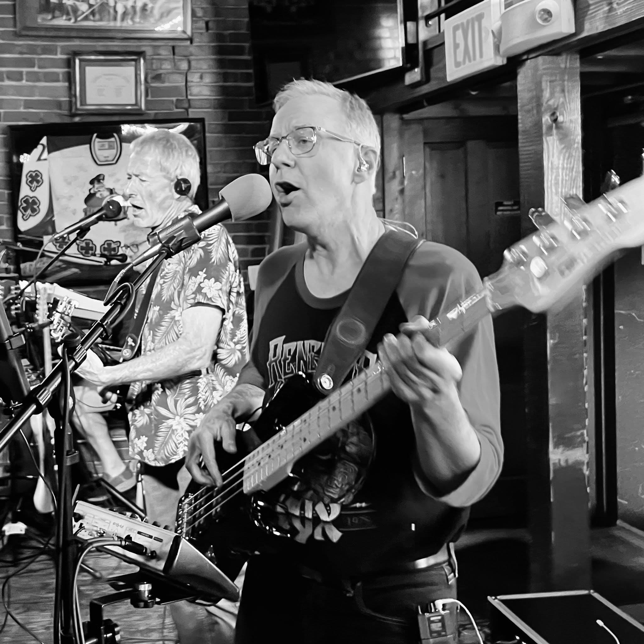 Kelleher's Irish Pub - Photo 10